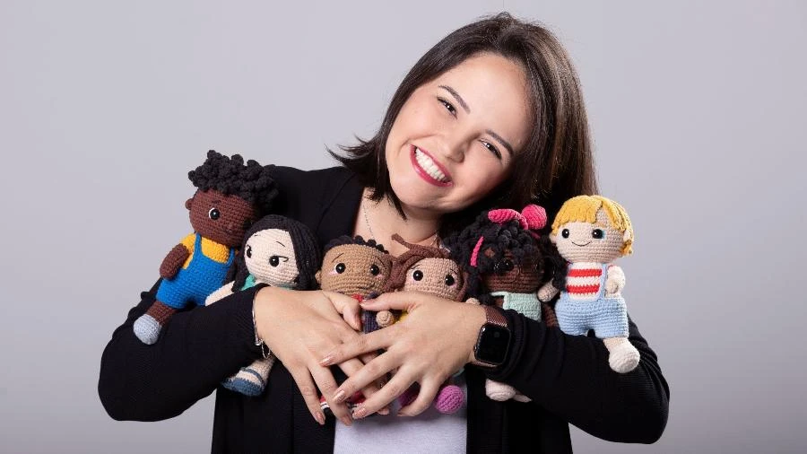 Ela queria viver de artesanato, mas bombou vendendo cursos de amigurumi