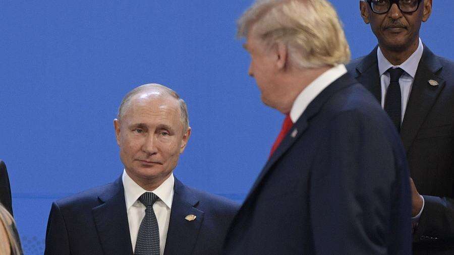 Putin chama Trump de 'inteligente' ao comentar mediação dos EUA em conflito