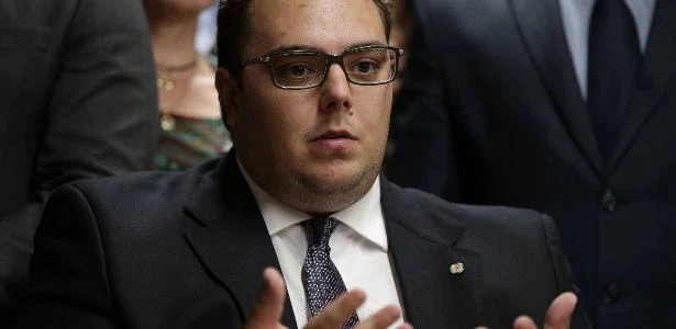 Sou aliado do presidente Bolsonaro, mas não alienado, diz Francischini