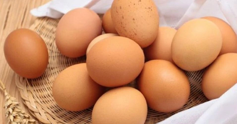 Alívio no bolso do consumidor: preço do ovo começa baixar