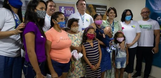 Bolsonaro não foi o primeiro presidente a visitar Marajó com ministros