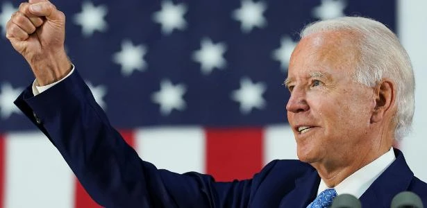 A duas semanas da eleição, vitória de Joe Biden é cada vez mais provável