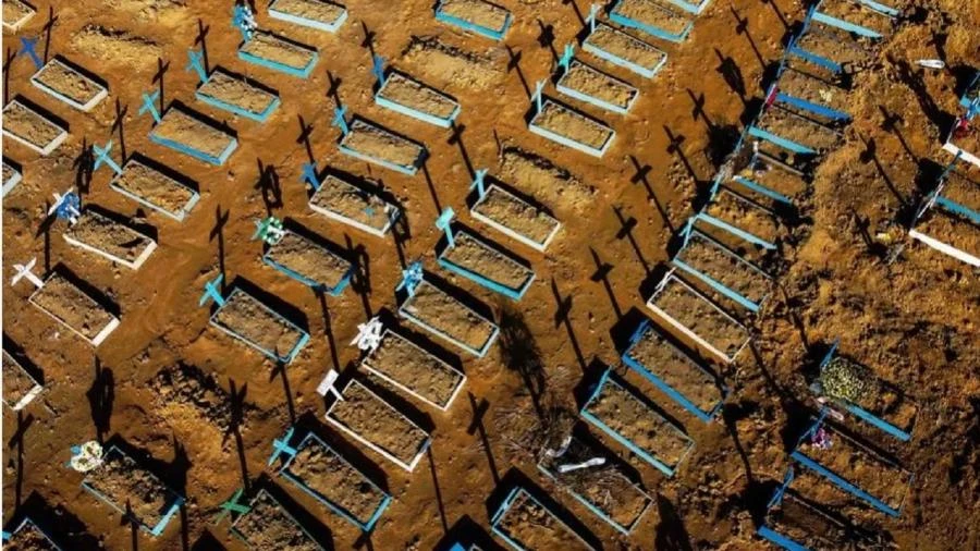 Brasil registra 2.032 novas mortes por covid-19 em 24 h, segundo ministério