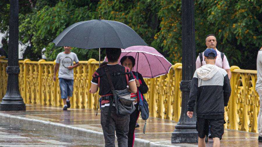 Tempestades e chegada de frente fria: como ciclone vai afetar o tempo de SP