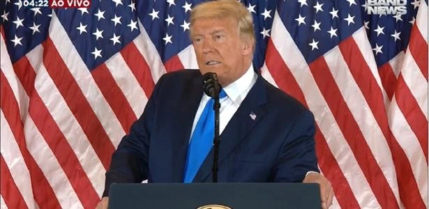 Absurdo de Trump: vitória anunciada no berro e a América pequena outra vez