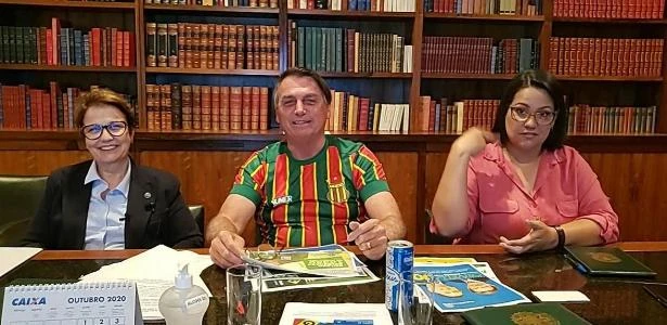 Governo não tem plano para emprego, mas sabe xingar de 