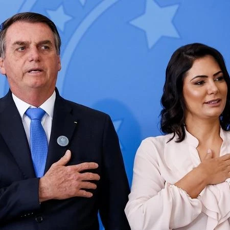 STF vai decidir se Bolsonaro será investigado por depósitos para Michelle