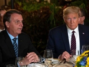 Flávio Bolsonaro culpa esquerda por atentado a Trump e compara a facada Andreza Matais
