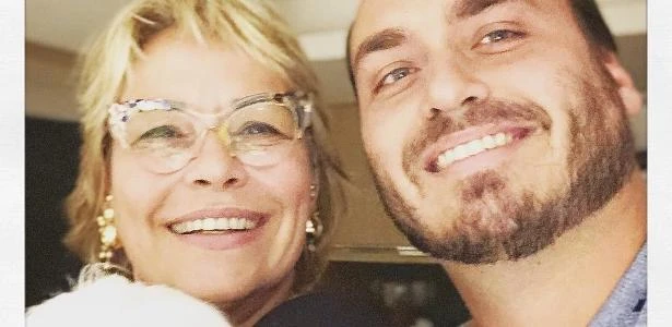 Ex-mulher de Bolsonaro fala em perseguição aos filhos: 'assassinar caráter'