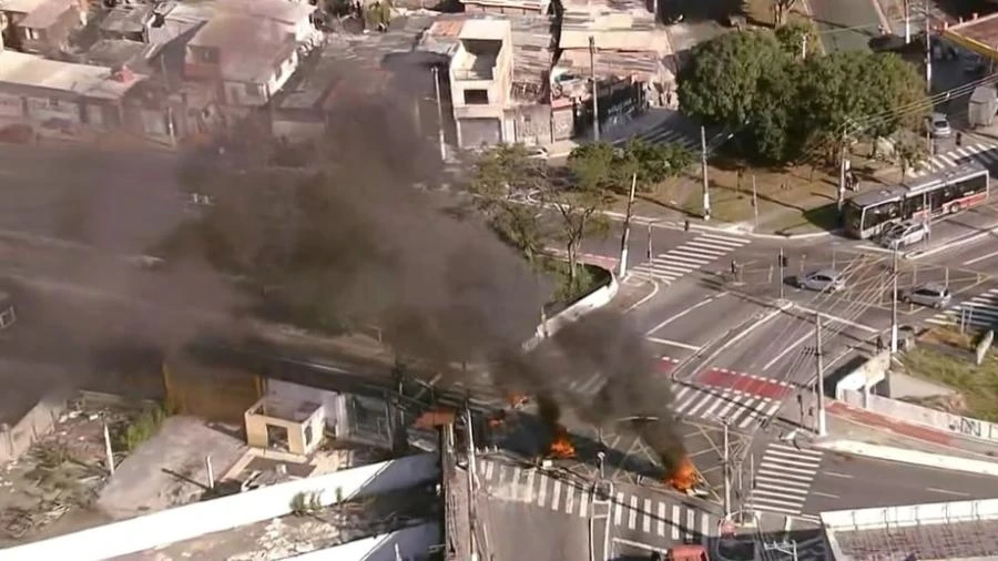Protestos por moradia que pararam SP são 'esquenta' para ato, diz grupo