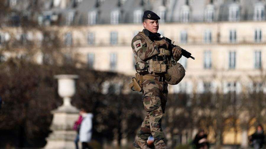 França cria prisão 'desagradável' para isolar totalmente 100 maiores traficantes