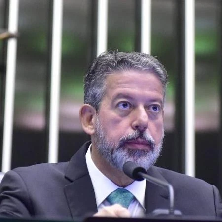 Lira diz que PEC da Blindagem 'não foi resolvida' e defende debate