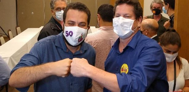 PT formaliza apoio ao PSOL no segundo turno: 
