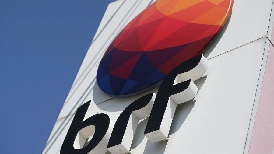 BRF impede grávida de sair para dar à luz e bebês nascem mortas na empresa