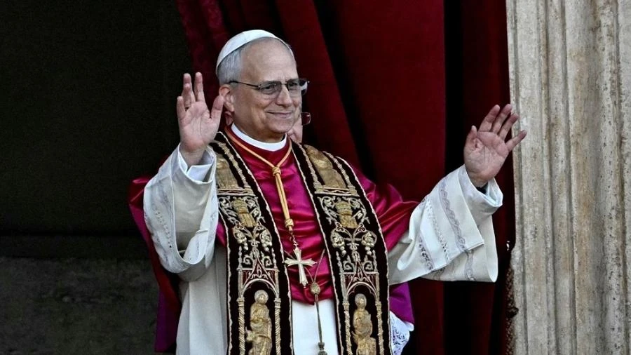 Milei cita 'tempos de confusão' e 'propriedade privada' ao parabenizar papa