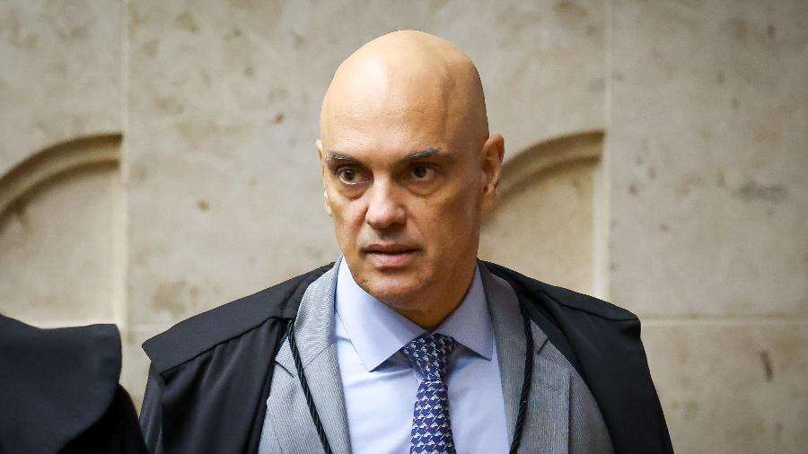 Alexandre de Moraes deve aguardar relatório da Anatel para decidir sobre X Carolina Brígido