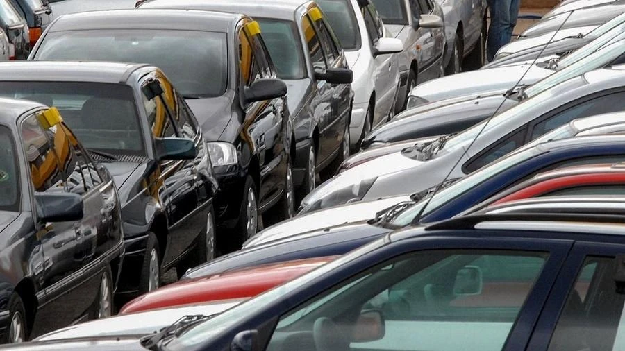 Governo anuncia programa que reduz imposto de carro popular flex