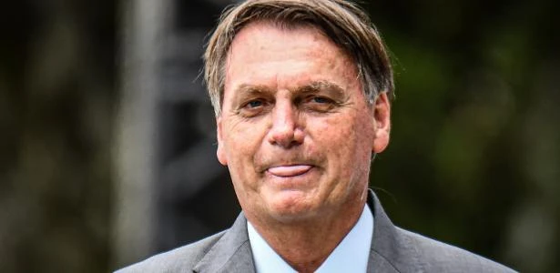 Juízes atribuem a Bolsonaro crimes contra a saúde e 'menosprezo' à pandemia no AM