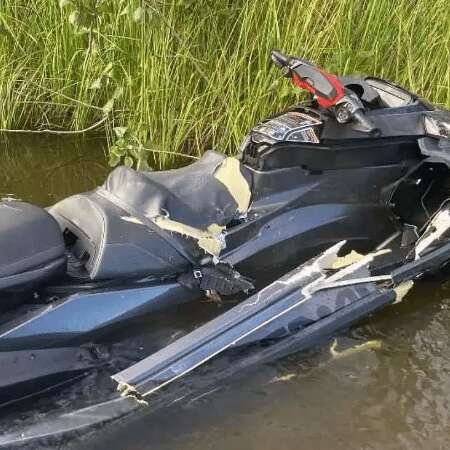 Colisão entre jet skis deixa um morto e três feridos em Bertioga