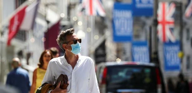 Reino Unido ultrapassa marca de 50 mil mortes por covid-19