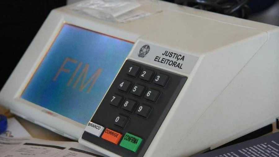 TSE inicia compra de urnas para 2022 sem impressoras