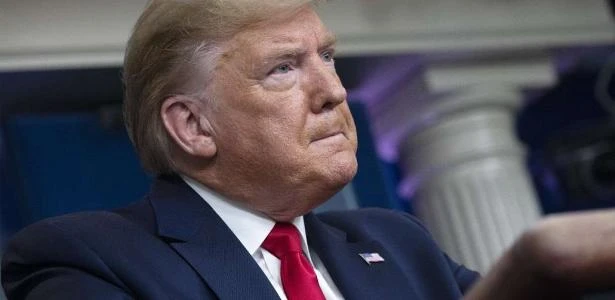 Com Trump atrás nas pesquisas, republicanos lutam para manter controle do Senado
