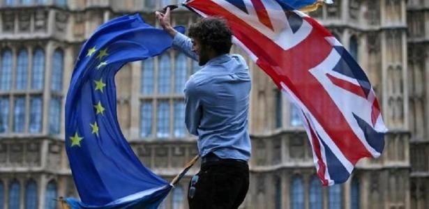 Londres saúda disposição da UE para desbloquear o Brexit, mas alerta sobre mudança de posição