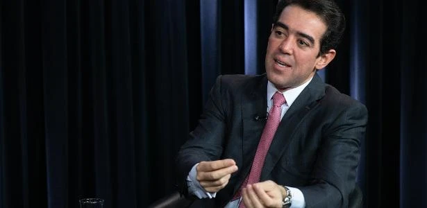 TCU investiga candidatos milionários que recebem auxílio e Bolsa Família