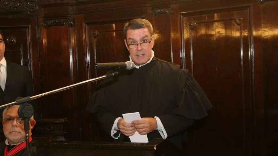 Magistrado afastado por vender sentença ganhou R$ 2 mi de salário em 1 ano