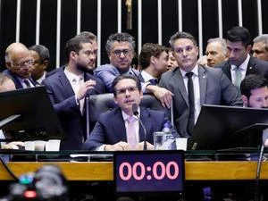 Bolsonaristas no Congresso se vingam após aceno de Motta a Lula José Roberto de Toledo e Thais Bilenky