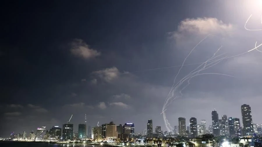Militares dos EUA participaram da defesa de Tel Aviv, diz Casa Branca Jamil Chade