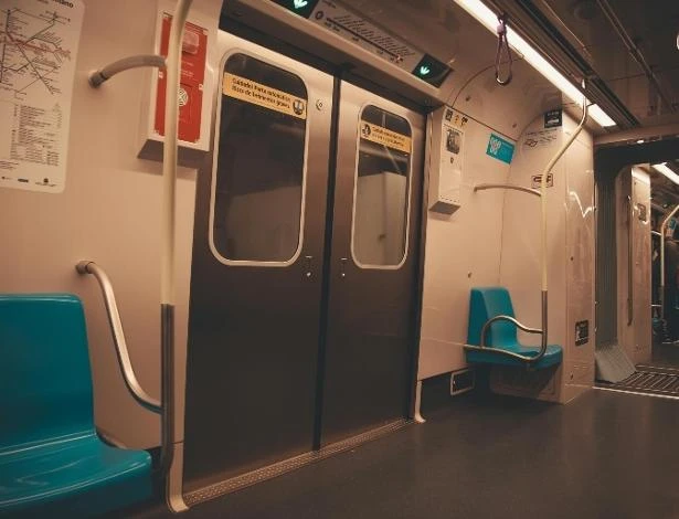 Falha afeta circulação de trens na região da estação Tatuapé; situação foi normalizada pela CPTM