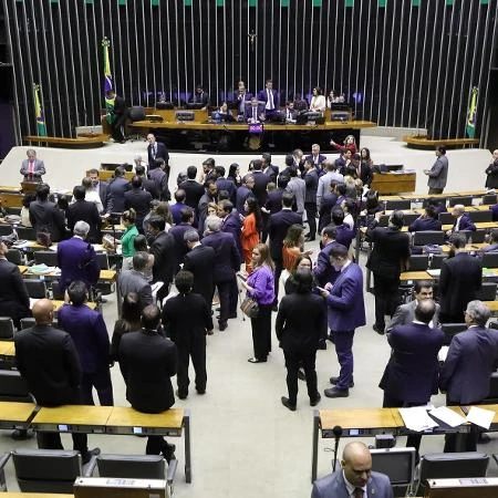 Congresso cria desigualdade e dá menos emendas a cidades que mais precisam Tiago Mali