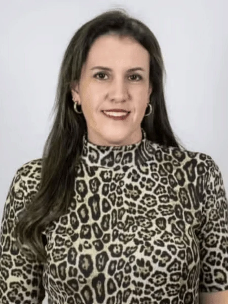 Polícia vai exumar corpo de irmã do médico suspeito de envenenar esposa