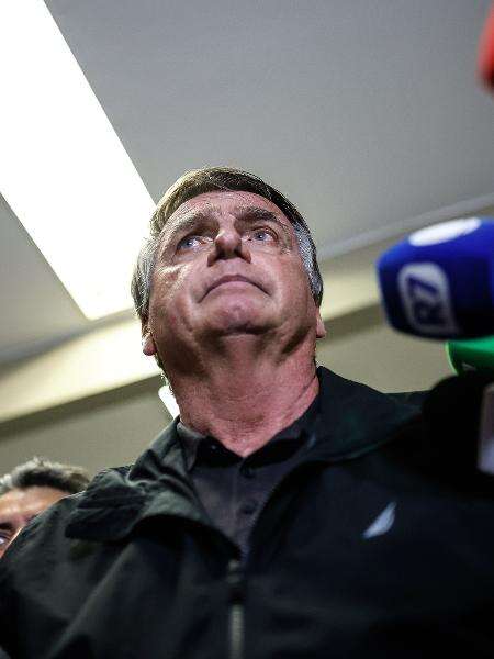 Grupo de apoio criou plano de fuga para Bolsonaro após Lula ficar elegível Letícia Casado - Colunista