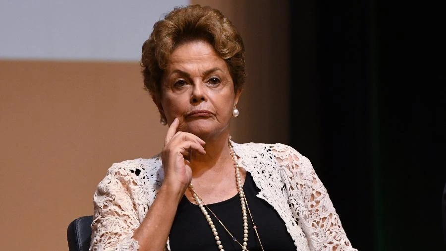 Comissão reconhece anistia a Dilma e concede indenização de R$ 100 mil
