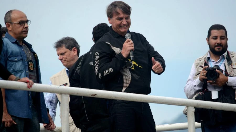 Bolsonaro chama Doria de 'doninho' de SP por possibilidade de ser multado