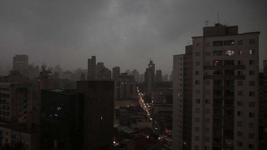 Calor e umidade: entenda o que causou temporal na cidade de São Paulo