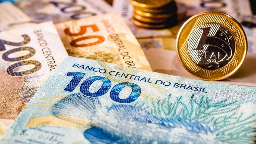 Compra de títulos do governo tem recorde de R$ 8 bi, mas resgate é maior