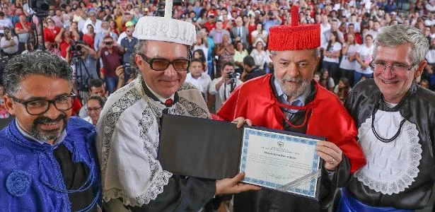 Justiça anula título de doutor honoris causa de Lula em universidade de AL