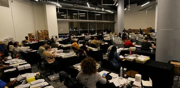 EUA: Restam 8,1 mil votos para serem apurados na Geórgia, onde Biden lidera