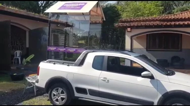 Para ter vice na rua, campanha de Boulos cria o Erundinamóvel