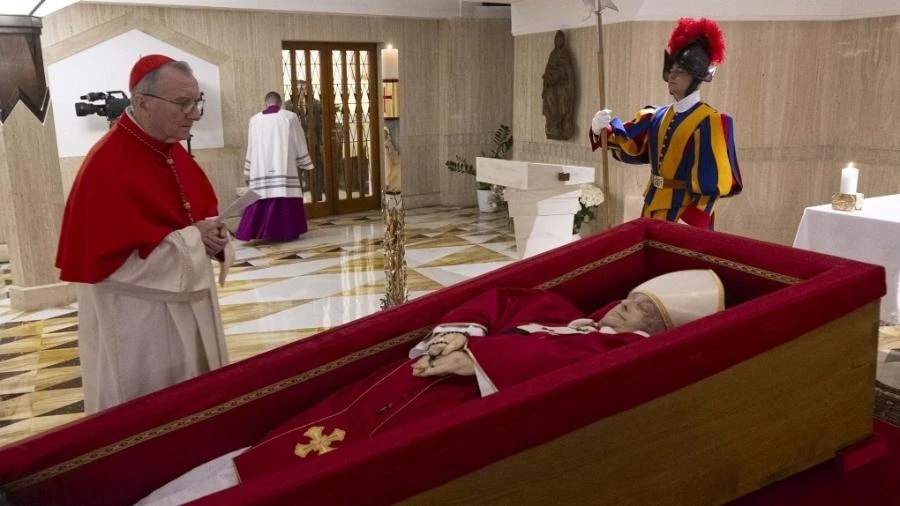 Quando vai ser o enterro do papa Francisco? Saiba data e horário do funeral