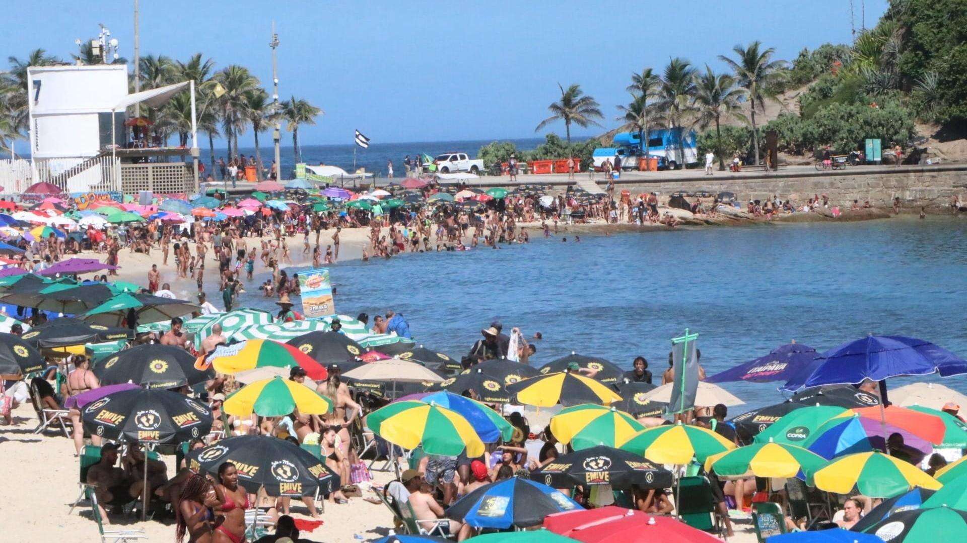 Acabou o Carnaval! Tem feriado em março?