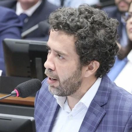 Acusação de ex contra Janones fica na 1ª instância e não vai ao STF Letícia Casado - Colunista e Mateus Coutinho