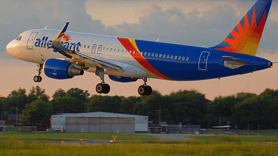 Passageiro força avião a fazer pouso nos EUA: 'Meu laptop é uma bomba'