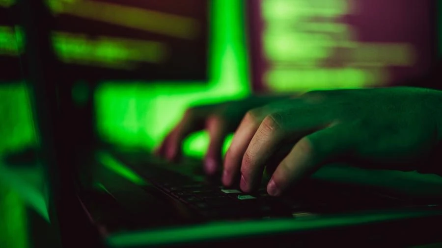 Consumidor não tem que se preocupar com ataque hacker, diz advogado