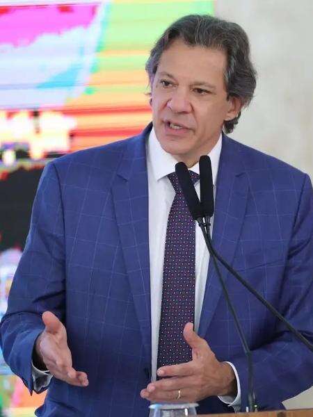 Haddad: governo busca incluir até 4ª mais um ministério no corte de gastos