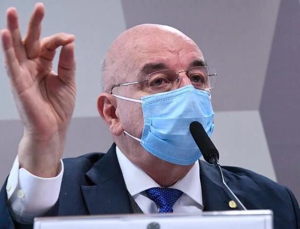 À CPI da Covid, Osmar Terra nega a existência de um gabinete paralelo