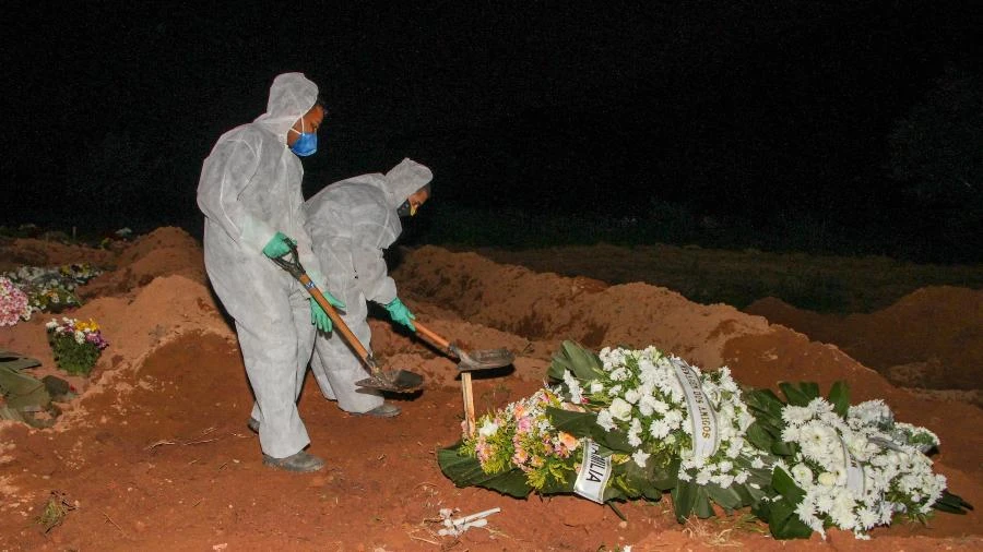 Brasil registra 2.001 novas mortes por covid-19 em 24 h, segundo ministério